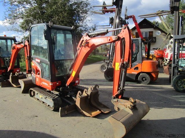 Minigraafmachine Kubota KX 019-4 mit hydraul. Schnellwechsler + 3 Löffel
