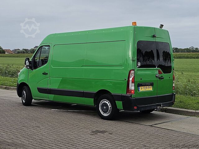 Bestelauto RENAULT MASTER 2.3 DCI 130 L2H2