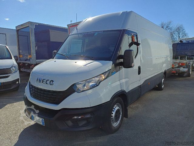 Furgon blaszak IVECO DAILY 35S16 - 4100