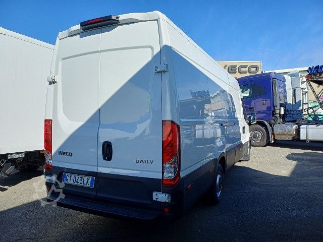 Furgon blaszak IVECO DAILY 35S16 - 4100