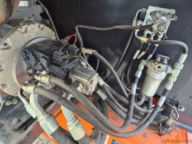 Piattaforma di lavoro telescopica JLG 460SJ 4X4 / LOW MTH / 1 OWNER