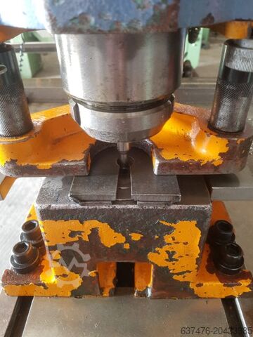 Prensa perforadora Bernardo STW 80