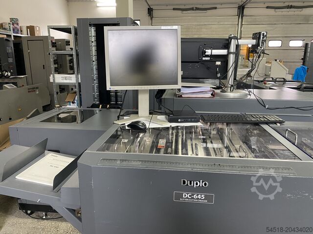 Máquina de ranurado y perforado Duplo DC 645