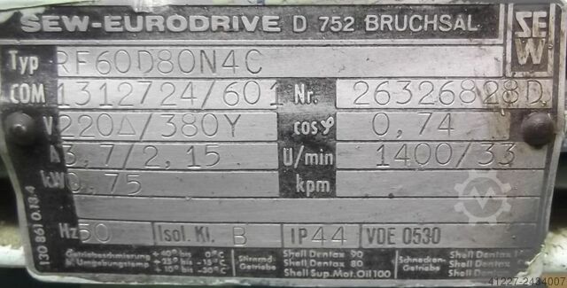 Gear motor 0.75 kW 33 rpm SEW-EURODRIVE RF60D80N4C