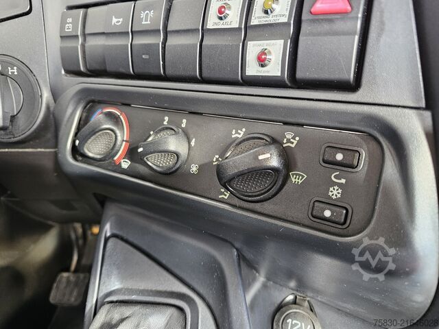 Bergingsvoertuig Iveco AD320S42 8x2 / WINCH / RETARDER