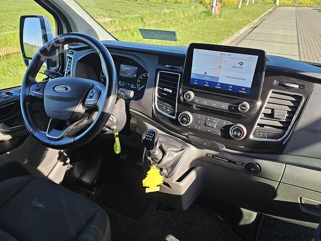 Bestelauto FORD TRANSIT CUSTOM 2.0 L1H1 LIMITED 130Pk!