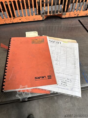 Hydraulic guillotine shear Safan VS 310-6