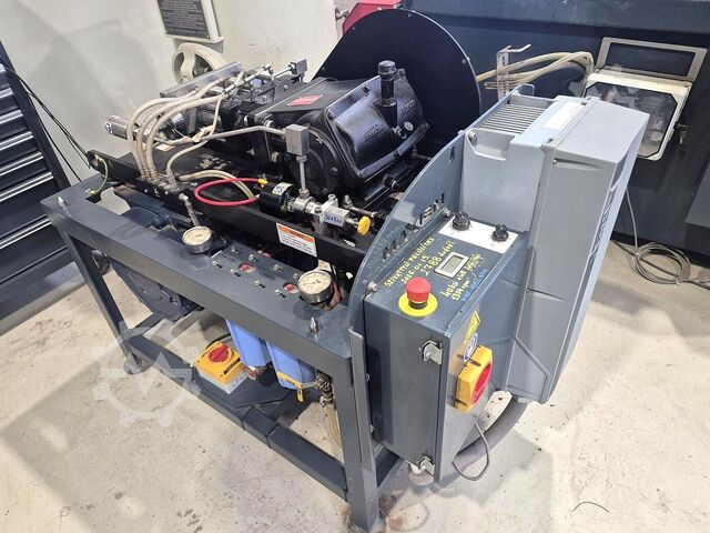 Waterjet cutting machine OMAX MAXIEM 1515