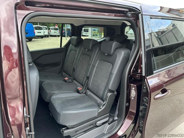 Minibusz Mercedes-Benz EQT 200 lang 7 Sitzer Wartungspaket rubellitrot