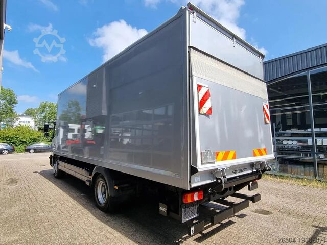 Kuffert Mercedes-Benz Atego 1218 Koffer/ Ladebordwand/ Airco/ Grau Me...
