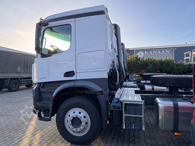 Zware vrachtwagen MERCEDES-BENZ 3345 S 6x4 Actros Manual Gear HeavyDuty NEW