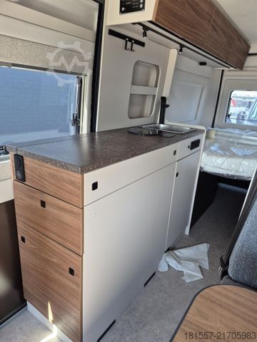 Obytný vůz BÜRSTNER Papillon PC 6.0 ** Aufstelldach **, Automatik