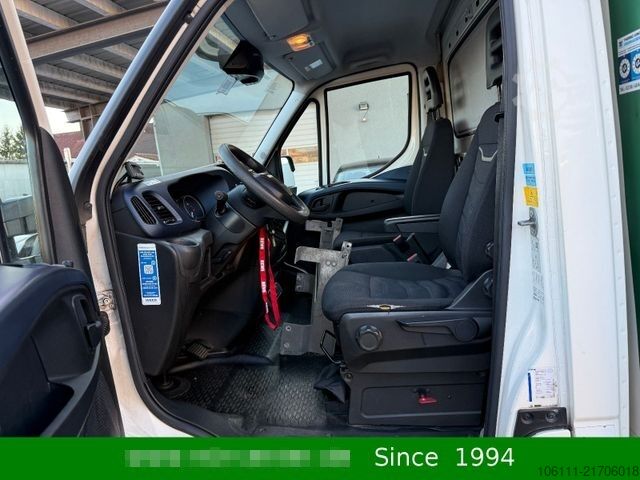 Chladírenská dodávka IVECO Daily  35 S14 Hi-matic Tiefkühlkoffer