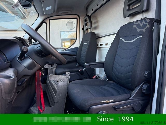 Chladírenská dodávka IVECO Daily  35 S14 Hi-matic Tiefkühlkoffer