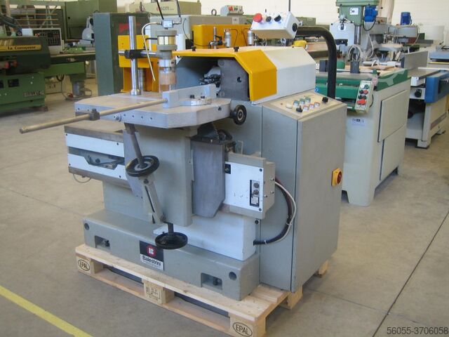 PADE 1000N AFKORTING FREES- EN BOORMACHINE PADE 1000N