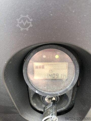 Pallet Stackers Still EXV 12i Triplexmast Initalhub