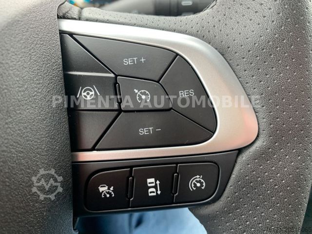 Koelwagen met geïsoleerde laadbak IVECO Daily 70C18A8 TK KOFFER ALU TRENNWAN BI-TEMP ALU