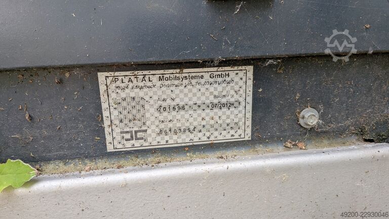 Σύμπλεγμα κοντέινερ / Σχολικό κτίριο PLATAL Containeranlage