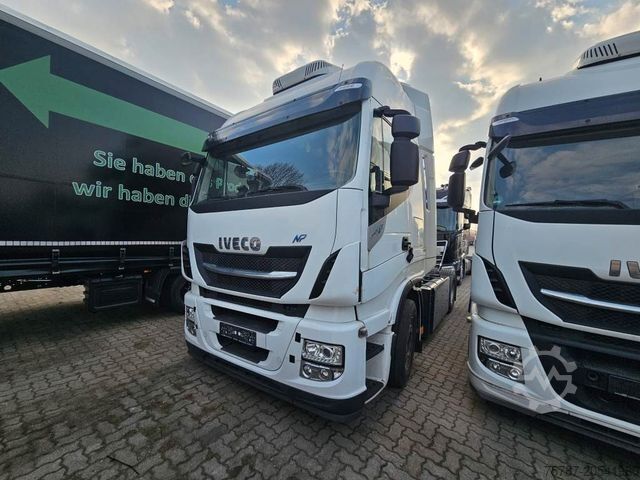 Standardowy ciągnik siodłowy IVECO 460 Hi  Way, Retarder, Reifendruckkontrolle