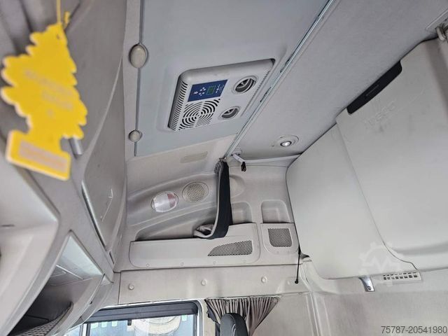 Standardowy ciągnik siodłowy IVECO 460 Hi Way, Retarder, Reifendruckkontrolle