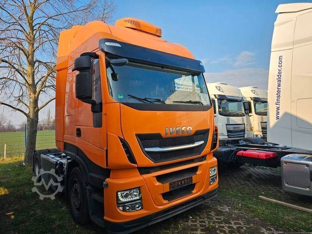 Standardowy ciągnik siodłowy IVECO 460 Hi Way, Retarder, Standklima