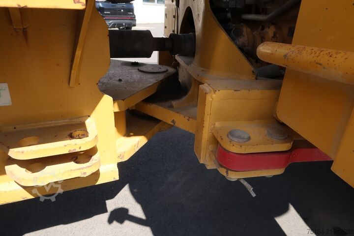 încărcător Caterpillar 966 K