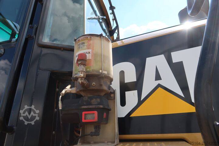 încărcător Caterpillar 966 K