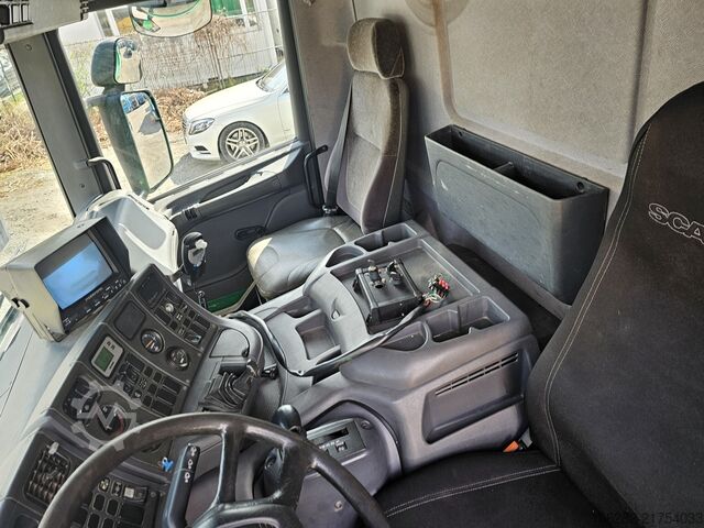 Camión de la basura SCANIA P94DB4X2NB230 mit NORBA RL200 14.1cub