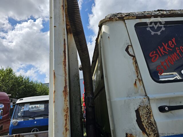 Camion cu platformă MAN VW-MAN 8.150 FAE G90 4x4 Doppelkabine
