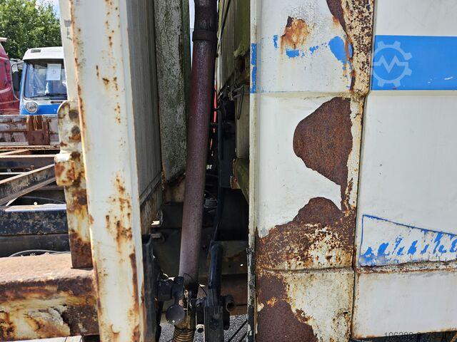 Camion cu platformă MAN VW-MAN 8.150 FAE G90 4x4 Doppelkabine