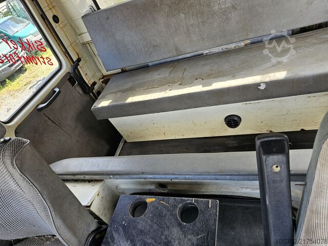 Camion cu platformă MAN VW-MAN 8.150 FAE G90 4x4 Doppelkabine