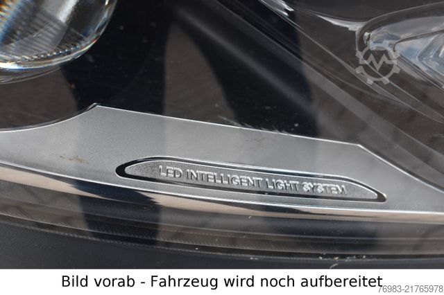 Panelová dodávka MERCEDES-BENZ Vito Mixto 114 CDI 4x4 kompakt Autom AHK LED Nav