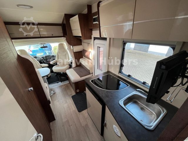 Ημιενσωματωμένο αυτοκινούμενο τροχόσπιτο XGO Dynamic 98P - Einzelbetten -  - Solar