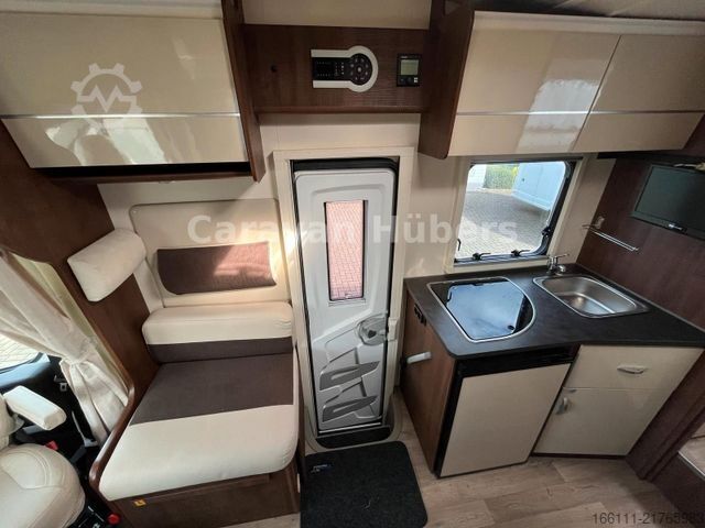 Ημιενσωματωμένο αυτοκινούμενο τροχόσπιτο XGO Dynamic 98P - Einzelbetten -  - Solar