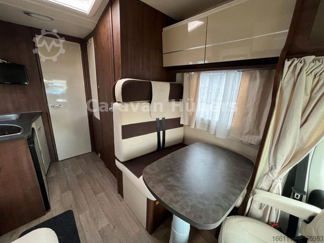 Ημιενσωματωμένο αυτοκινούμενο τροχόσπιτο XGO Dynamic 98P - Einzelbetten -  - Solar