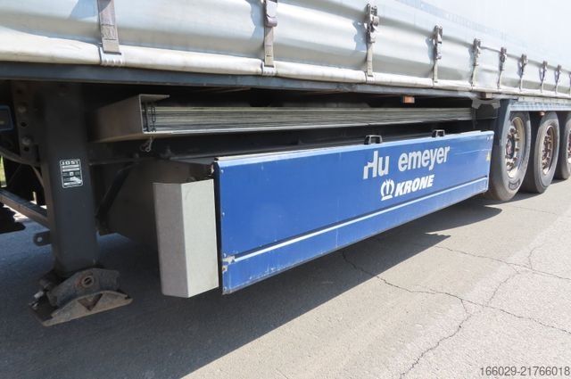 Ανοιχτό ημιρυμουλκούμενο με μουσαμά KRONE Plnenauflieger