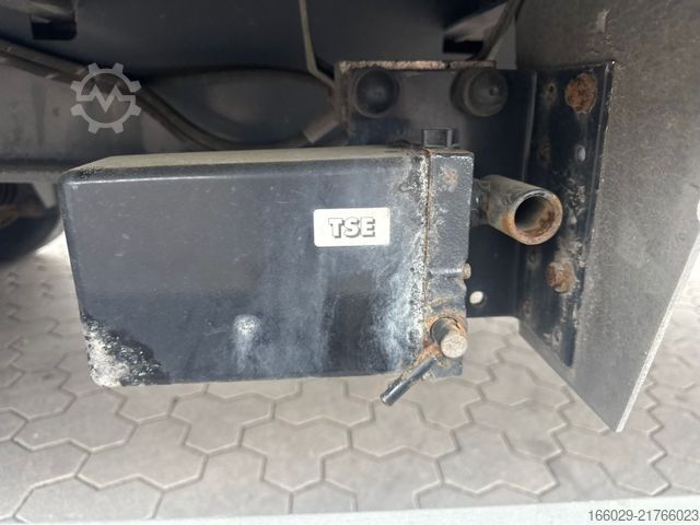 Ανοιχτό ρυμουλκούμενο με μουσαμά  Wiese Tandemanhänger