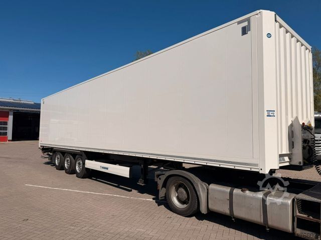 Ημιρυμουλκούμενο κουτί KRONE Koffer-Sattelauflieger mit Ladebordwand