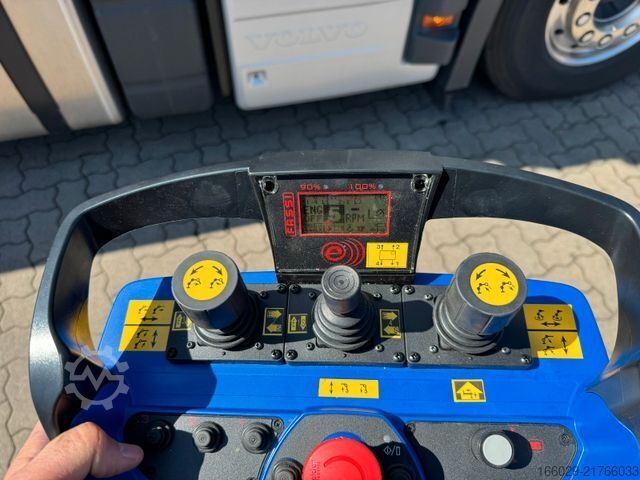 Speciallastbil VOLVO FH500 6x4mit Fassi F545 2.27 JIB Winde sofort