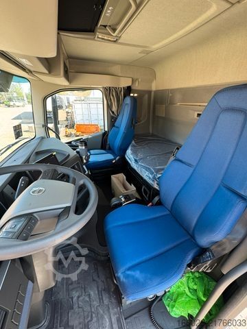 Speciallastbil VOLVO FH500 6x4mit Fassi F545 2.27 JIB Winde sofort