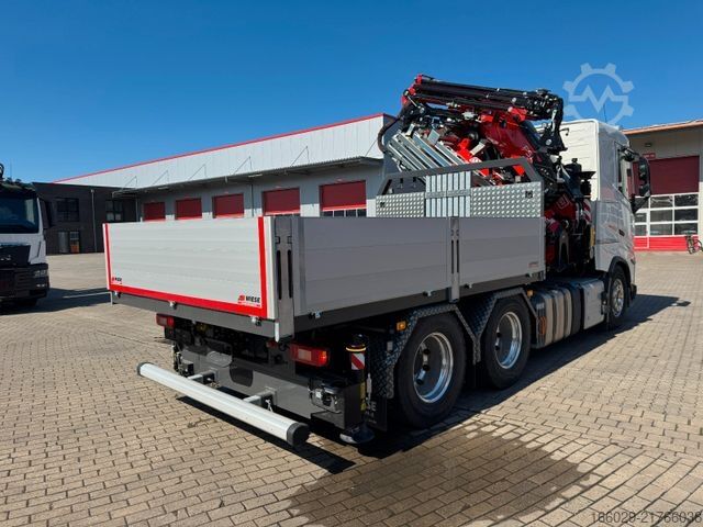 Lastbil med flak VOLVO FH500 6x4mit Fassi F545 2.27 JIB Winde sofort