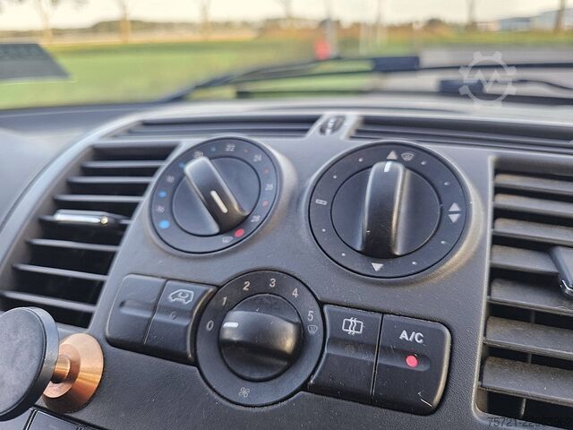 MERCEDES-BENZ VITO 116 Compatto 4x4 con aria condizionata, cambio automatico e riscaldamento autonom MERCEDES-BENZ VITO 116 Kompakt 4x4 ac automaat standkachel