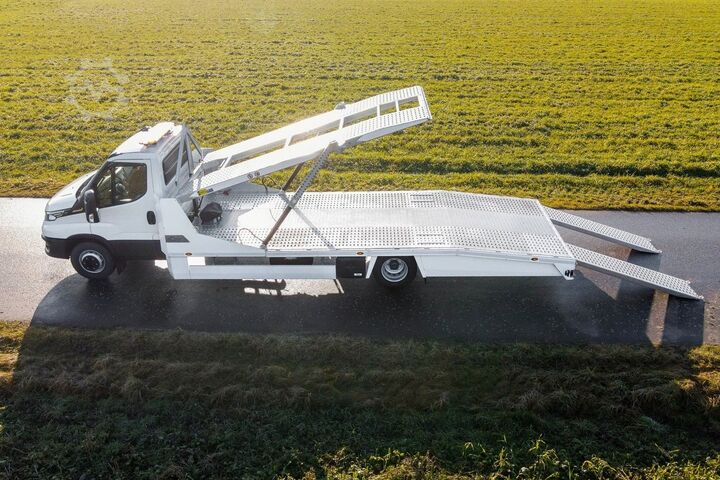 Araba taşıyıcı panelvan IVECO 70C21HA8/P Doppelstock-Aufbau