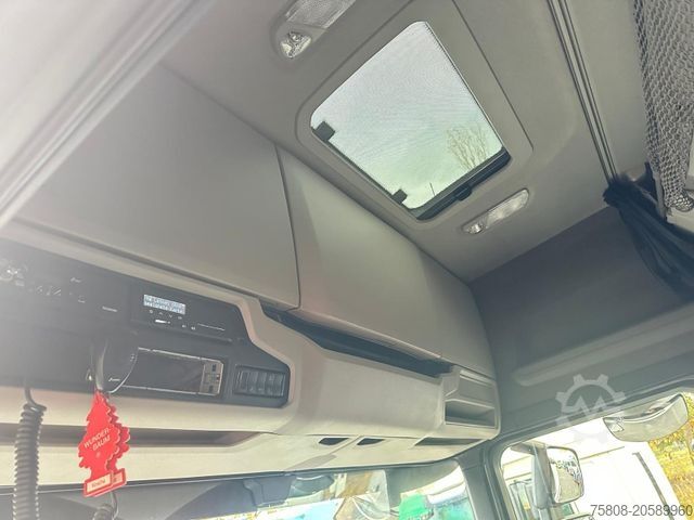 Standaard trekker SCANIA S500 2Tanks 1200Liter Retarder Navi