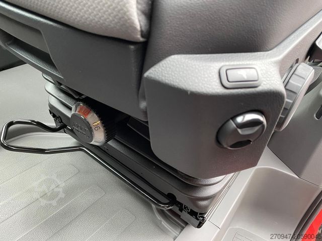 Kleinbus MAN TGE 3.180 Kombi L3H3 FEUERWEHR LED TEMPOMAT AHK