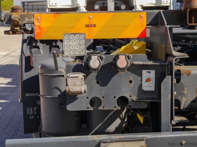 Φορτηγό εναλλασσόμενου αμαξώματος DAF XF 480 FAN SSC BDF + INTARDER + PCC + 1090Liter