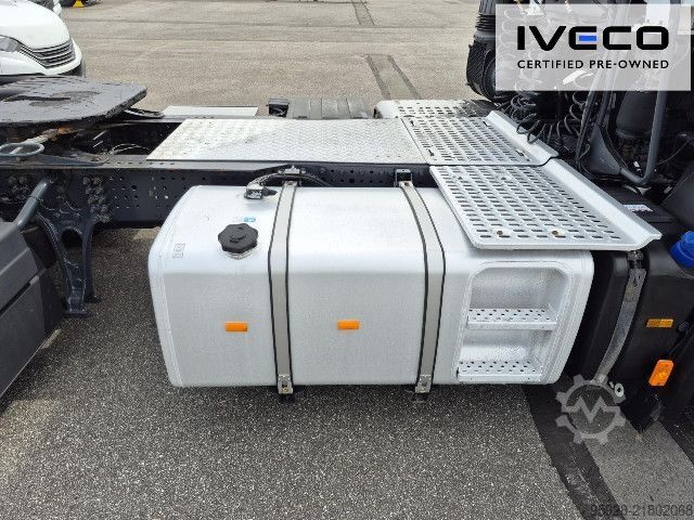 Standardni tegljač IVECO AS440S48T/P ADR, ACC, Spurhalteassistent