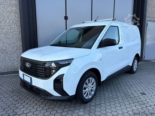 Samochód do zadań specjalnych Ford Transit Courier