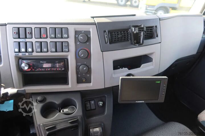 Maleta Volvo FL 250 FL 250 Bakwagen + Klep 2.000 kg Euro 6