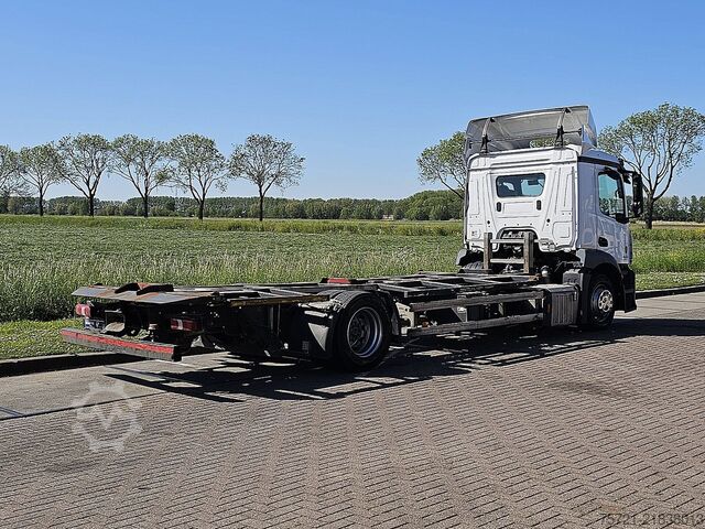 Plandeka MERCEDES-BENZ ACTROS 1832 Schnelllifter